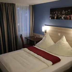 2* Motel 44